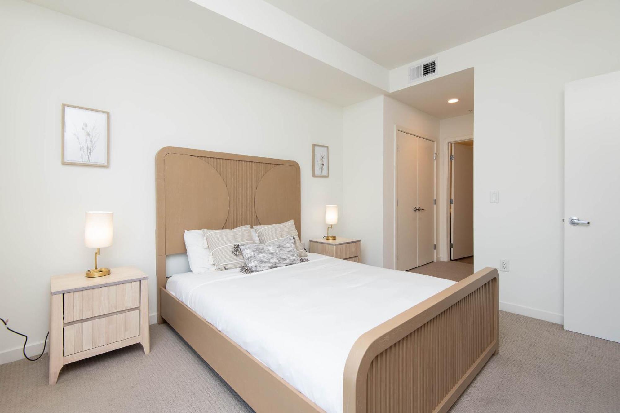 Modern Apartahotel 4*
