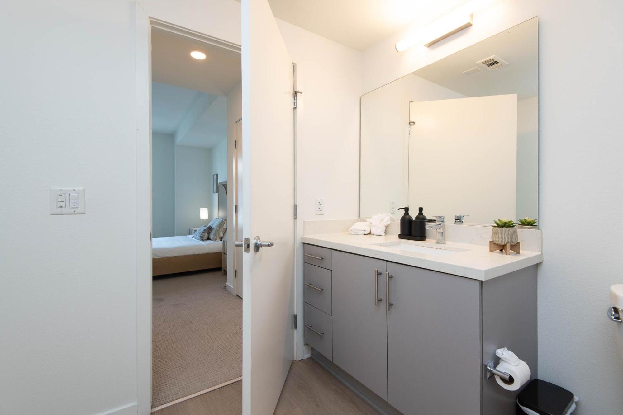Apartahotel Modern 4*